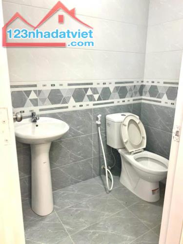 Bán căn hộ 1 phòng ở Babylon Tân Phú, 50m2, giá 2 tỷ 4, sổ lâu dài - 2