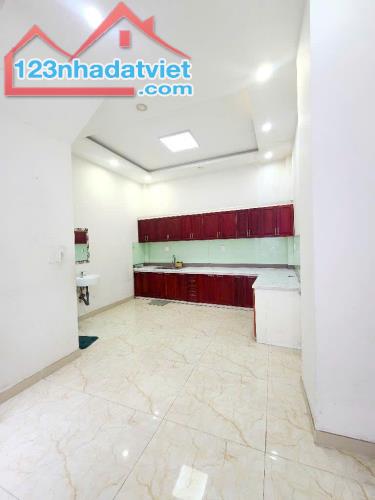 Nhà hẻm xe ba gác đường Lý Thường Kiệt, phường 8, Quận Tân BÌNH - 2
