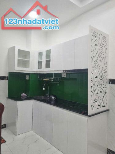 Bán Nhà Nguyễn Đức Cảnh - Trương Định ,DT 40m , Giá Nhỉnh 7 Tỷ , Ngõ Thông - 1