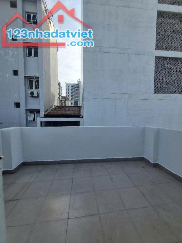 Bán Nhà Nguyễn Đức Cảnh - Trương Định ,DT 40m , Giá Nhỉnh 7 Tỷ , Ngõ Thông - 2