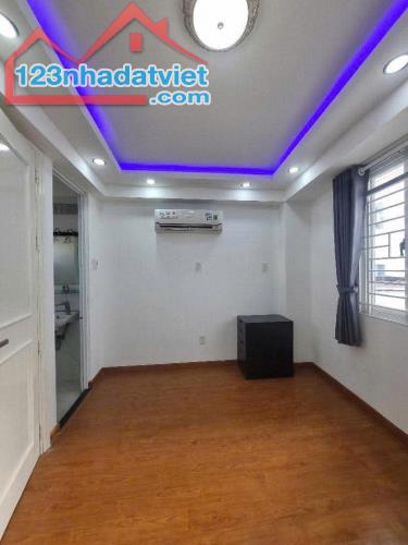 Bán Nhà Nguyễn Đức Cảnh - Trương Định ,DT 40m , Giá Nhỉnh 7 Tỷ , Ngõ Thông - 3