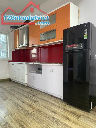 Chính chủ bán Căn hộ 68.6m2 - Lô góc Cửa chính Hướng Đông Nam tại KĐT Sài Đồng