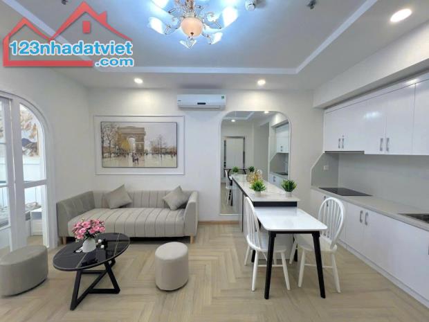 Cần bán căn hộ tại 250 Minh Khai
