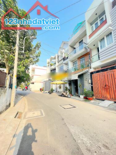 Bán đất đường Tô Ngọc vân,Phường Tam Phú Thủ Đức,đường 8M,gần đường Cây Keo,Tam Bình