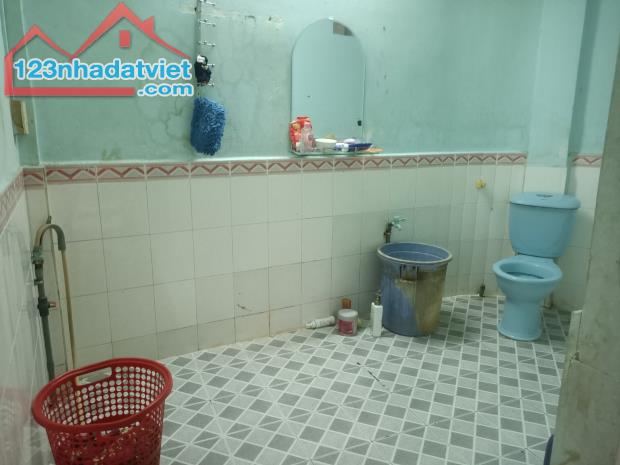 Bán nhà hẻm Cô Giang,P.Cầu Ông Lãnh,Q.1,dt: 3,5 x 8 nhà xây 2 lầu 3 Tỷ 8. - 3