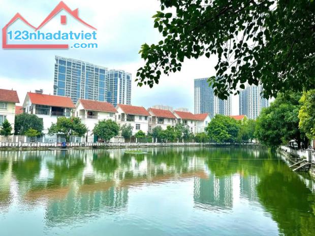 SỞ HỮU NHÀ ĐẤT-SỞ HỮU TƯƠNG LAI, 57m2 Phố Nguyễn Văn Trỗi, Mỗ Lao, chỉ 13,8 tỷ.