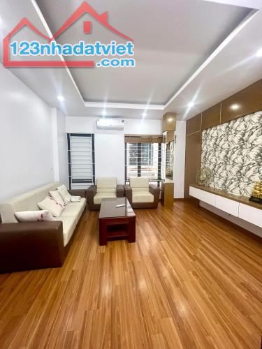 BÁN NHÀ NGÕ 157 PHÁO ĐÀI LÁNG - 41M², 5 TẦNG, NGÕ BA GÁC - GIÁ CHỈ 8.1 TỶ - 4