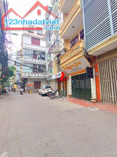 (Phân Lô Ngõ 82) Bán nhà mặt ngõ NGUYỄN PHÚC LAI, Đống Đa. DT 51m 5 tầng mt 4,1m. Mặt ngõ - 2