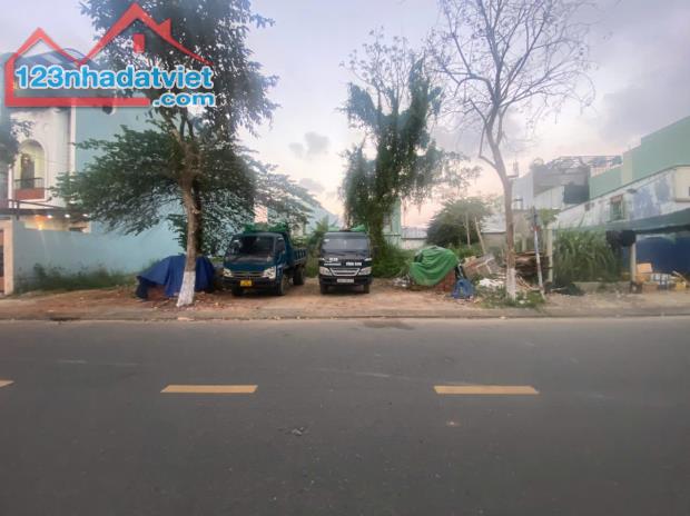 Bán đất mặt tiền đường (7m5) nguyễn công hoan, gần bến xe, giá chỉ 3ty690 tl