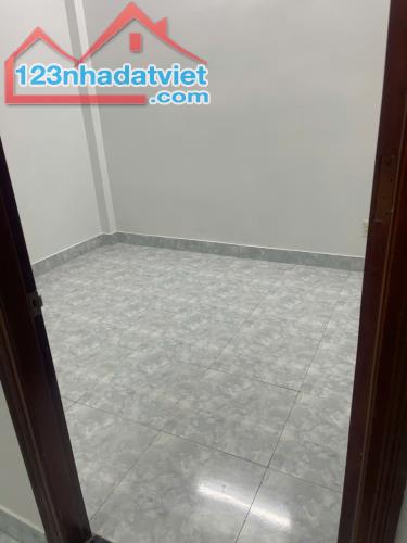 NHÀ ĐẸP - GIÁ TỐT - Chính Chủ Cần Bán Nhà Tại Ấp 6A, Vĩnh Lộc B, Bình Chánh, HCM - 3