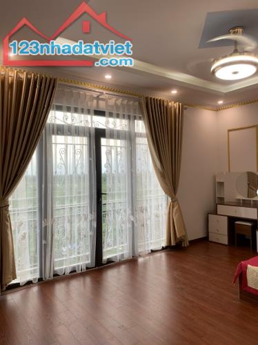 Bán nhà Đấu giá Ngô Thì Nhậm 5 tầng 48/52m2 ngay gần chân Chung cư ,KD VP 14,3 tỷ - 2