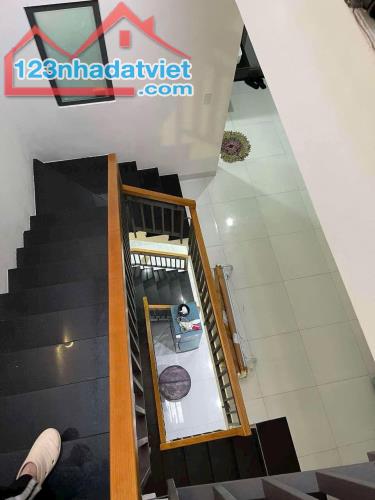 Nhà 2 mặt thoáng đường Hoàng Diệu, Hải Châu nhỉnh 3.7 tỷ - 2