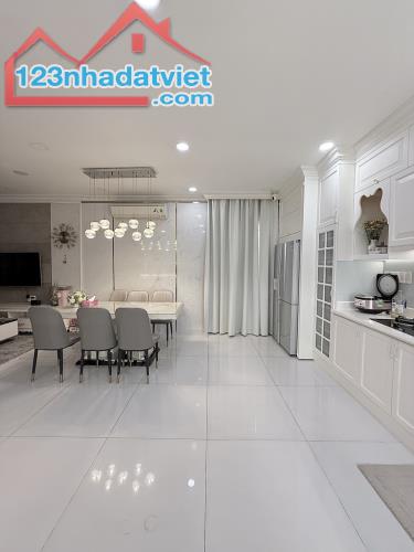 Bán nhà mặt phố phú hữu Q.9, 150m², 3 tầng, 22 tỷ, sổ đỏ. - 1