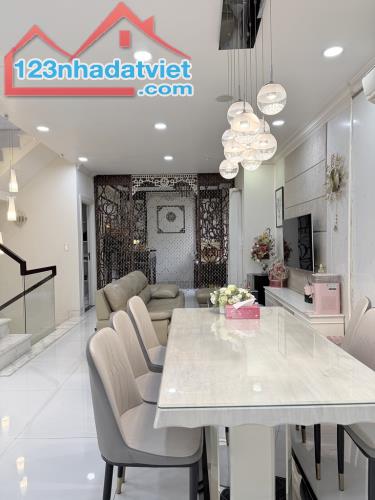 Bán nhà mặt phố phú hữu Q.9, 150m², 3 tầng, 22 tỷ, sổ đỏ. - 3