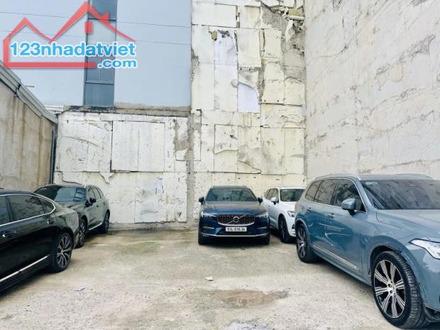 Bán Đất trống, Mặt tiền Nguyễn Văn Linh - giao Nguyễn Thị Thập, DT: 10x10m, giá 23.9 tỷ. - 2