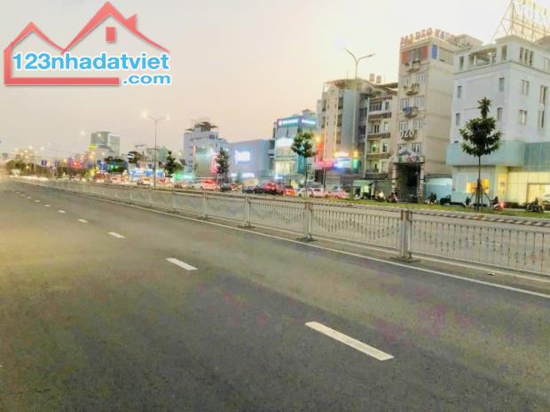 Bán Đất trống, Mặt tiền Nguyễn Văn Linh - giao Nguyễn Thị Thập, DT: 10x10m, giá 23.9 tỷ. - 4