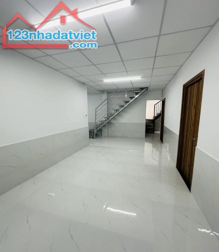 Bán nhà măt tiền KD Đỗ Tấn Phong, P9, Phú Nhuận, 95m2, 2 tầng, chỉ nhỉnh 9 tỷ - 1