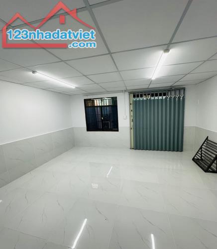 Bán nhà măt tiền KD Đỗ Tấn Phong, P9, Phú Nhuận, 95m2, 2 tầng, chỉ nhỉnh 9 tỷ - 2
