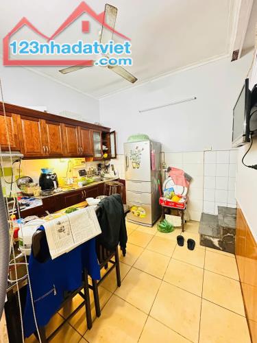 BÁN NHÀ MẶT PHỐ HÒA BÌNH – KINH DOANH SẦM UẤT – OTO TRÁNH – NGÕ THÔNG – 50m2 – 12.8 TỶ - 3