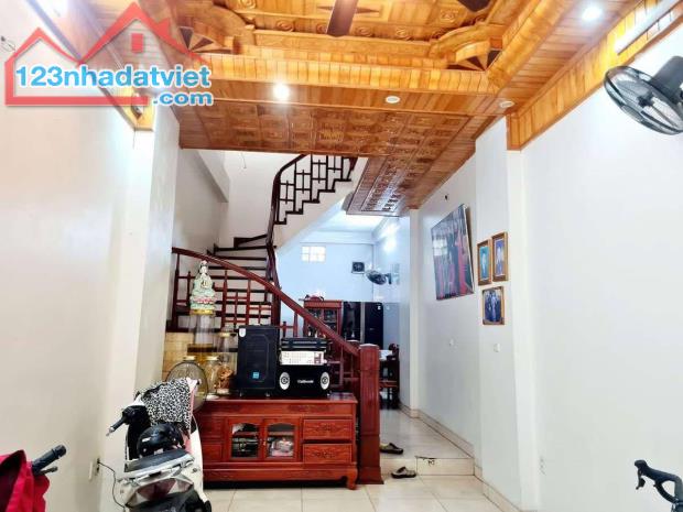 HÀ ĐẸP KĐT VĂN PHÚ Ở LUÔN, DÂN XÂY, 2 THOÁNG, NGÕ 45M2, 4 TẦNG GIÁ CHỈ HƠN 10 TỶ