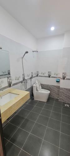 Bán nhà mặt phố Hạ Hồi, Tân Lập 32m2 x5 tầng. Cạnh Vinhomes Đan Phượng. Lô góc Ôtô vào nhà - 5
