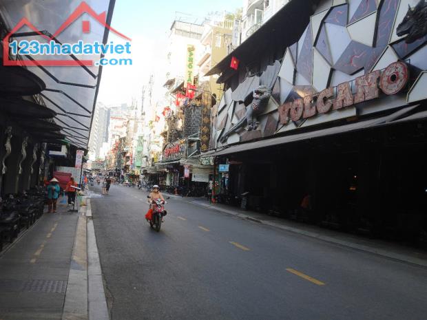 Bán Nhà Mặt Đường 1 Bùi Viện, Quận 1, 6 tầng 12 phòng 54m2 giá 42 tỷ - 1