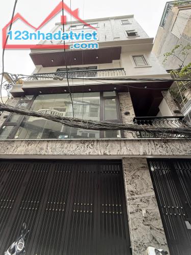 Lô góc Hồng Mai,Ở ngay,Có Gara, Đủ tiện nghi.DT 42m,MT 6.8m,6 tầng TM.Giá 17,5 tỷ