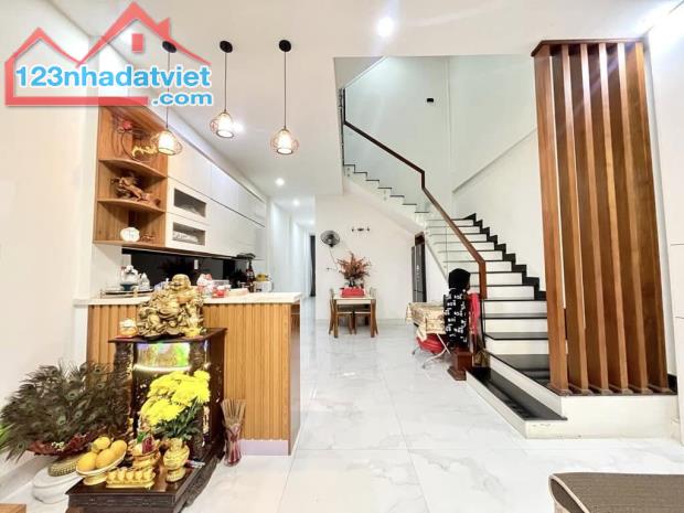BÁN NHÀ MẶT TIỀN ĐƯỜNG TÔN THẤT BẬT  PHƯỜNG AN TÂY TP HUẾ.Diện tích 145m2 - 2