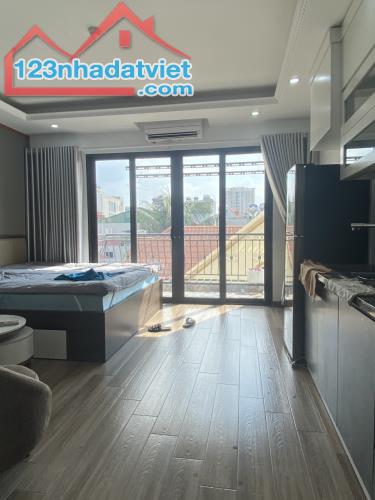 Cho thuê Căn CCMN Full đồ, ban công rộng View hồ tại Ngõ 193 Trích Sài, Tây Hồ. Chỉ 6.5tr - 2
