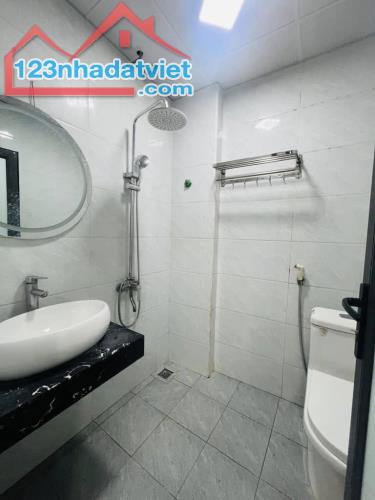 Minh Khai - ngõ đường oto tránh , thông các ngả , dt 20M đủ công năng giá 2.55 tỷ - 1
