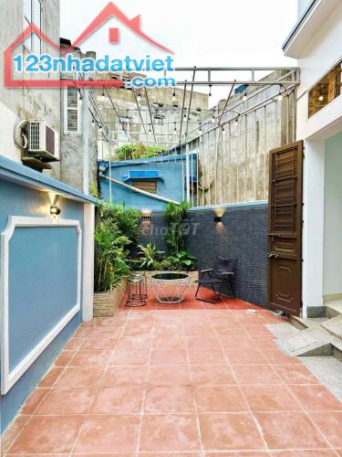 Chính chủ cần bán Nhà 3,5 tầng lô góc sân vườn dân xây độc lập ngay Đình Đông. - 1