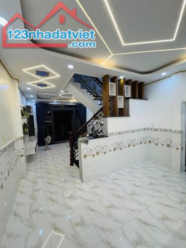 2TẦNG, 6 x 10, CHỈ 3.7 TỎI,   GẦN BÀ HOM, VÒNG XOAY PHÚ LÂM (345] - 1
