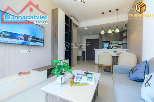 Giá rẻ hiếm có ở River Gate! Bán gấp căn 2PN2WC lầu cao view sông