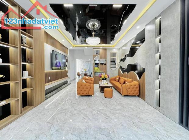 BÁN GẤP NHÀ, HẺM XE HƠI, PHAN HUY ÍCH, TÂN BÌNH, 64M2, 3T, GIÁ 5.3 TỶ