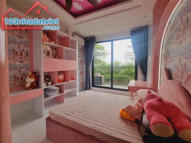 Bán nhà mặt hồ Mai Anh Tuấn Đống Đa 45m2 6 tầng nhỉnh 30 tỷ.