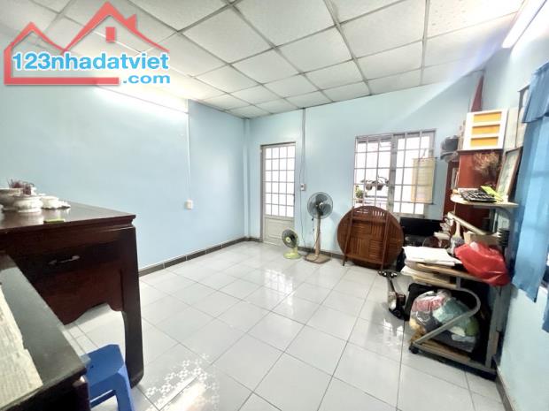 Chính chủ cần bán nhà hẻm xe hơi đường số 4 phường Trường Thọ Thủ Đức Thành Phố Hồ Chí Min - 3