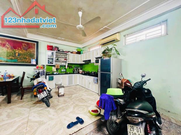 BÁN NHÀ LONG BIÊN - PHÂN LÔ Ô TÔ TRÁNH, ĐỖ, CHẠY VÒNG QUANH, ĐƯỜNG RỘNG, THÔNG, LÔ GÓC, DÂ - 1