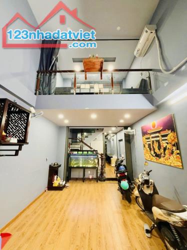 Bán nhà mặt phố 58m2, 4 tầng, 4PN, 4WC, Đường 102, Tăng Nhơn Phú A, Thủ Đức - 5.9 tỷ - 1