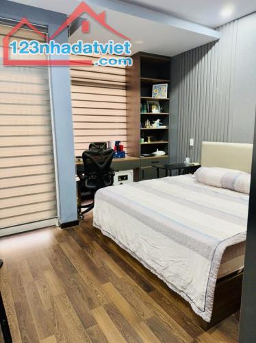 Bán nhà mặt phố 58m2, 4 tầng, 4PN, 4WC, Đường 102, Tăng Nhơn Phú A, Thủ Đức - 5.9 tỷ - 4
