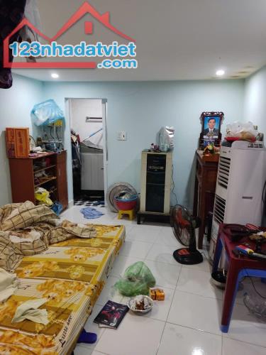 Bán nhà 1,5 tầng giá rẻ ngõ 173 Hàng Kênh