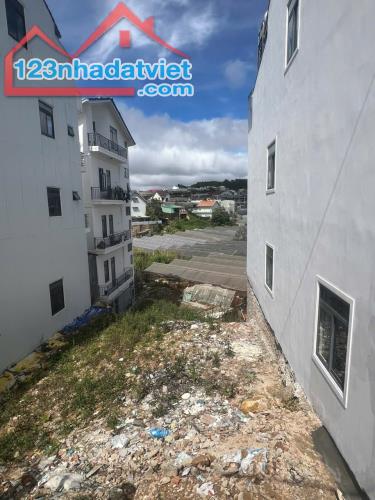 ĐẤT LÝ NAM ĐẾ GIÁ CHỈ 12 TỶ VNĐ
