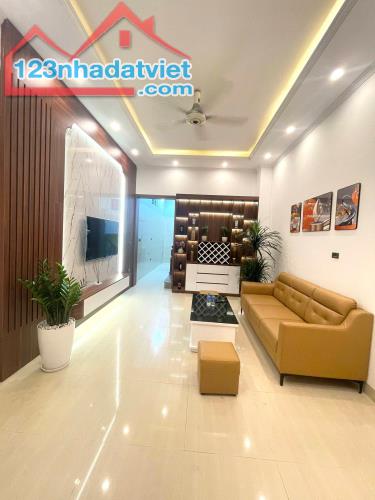 BÁN NHÀ 5 TẦNG FULL NỘI THẤT GIÁ TỐT DUY NHẤT KHU PHỐ BÙI XƯƠNG TRẠCH