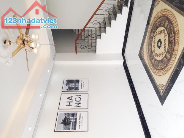 Bán nhà Mặt ngõ Phú Thượng 66m2 Ô TÔ -7 tầngThang máy, ngõ thông, MT 4m chỉ 16,x tỷ