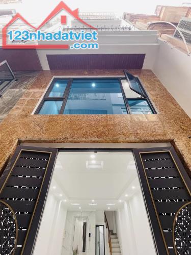 NHÀ VŨ TÔNG PHAN - KHƯƠNG HẠ 42M*7 TẦNG, THANG MÁY,  MẶT NGÕ THÔNG, KINH DOANH TỐT - 1