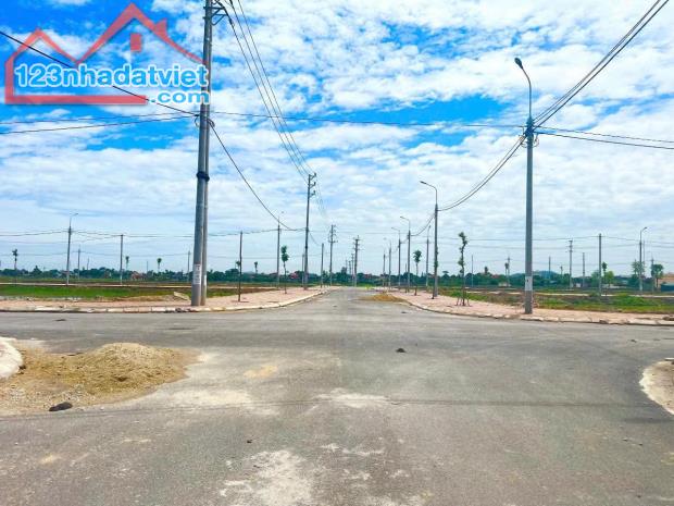 Siêu rẻ, lô góc siêu phẩm KDT 2713 Đông Tiến TP Thanh Hóa 113m2 giá chỉ hơn 9tr/m2 - 3