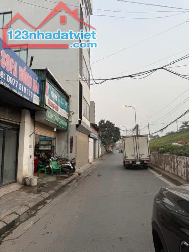 Bán gấp nhà Phố Bát Khối Ô tô tránh, Kinh Doanh, DT 35m2 mt3.2 4 tầng giá 6.8 tỷ - 2