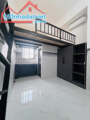 CHDV LINH TRUNG, 6 TẦNG, CÓ THANG MÁY, 122M2, NGANG 6M, 30 PHÒNG DOANH THU ỔN ĐỊNH, CHỈ 20 - 5