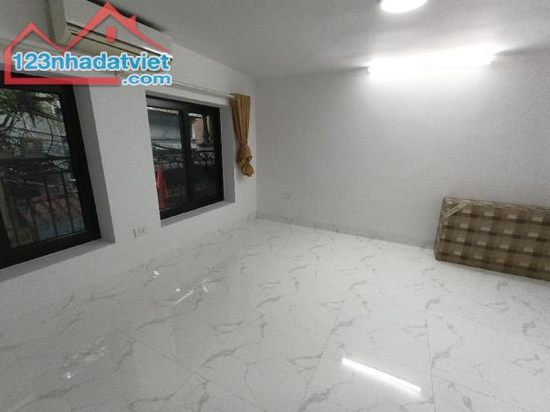 Minh Khai 31m2 3 tầng mặt ngõ kinh doanh .Giá 5,38 tỷ - 2