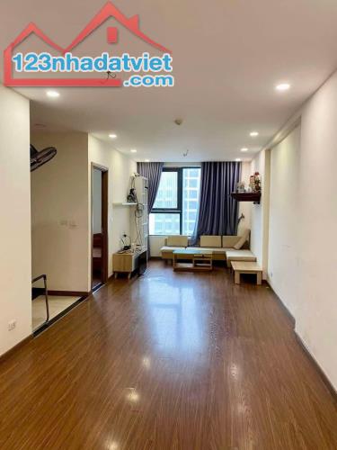 Cho thuê CC Eco Green City, 11,5 triệu, 75m2, 2PN, 2WC, đầy đủ tiện nghi 0911122316