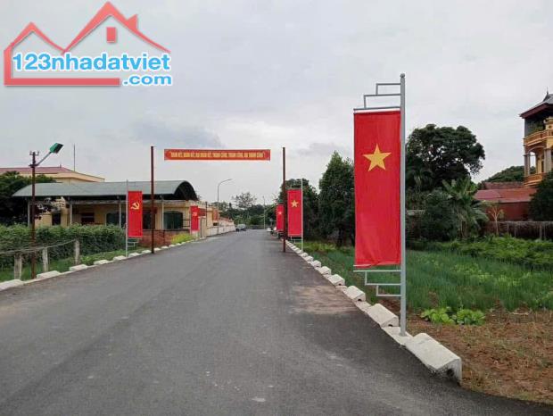 Cần bán 42m đất thuộc Võng Xuyên giáp UBND, trường học và cụm CN đang triển khai. - 1